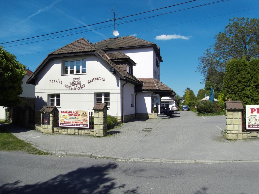 Penzion A Restaurace U Veterana Frenštát pod Radhoštěm Exterior foto